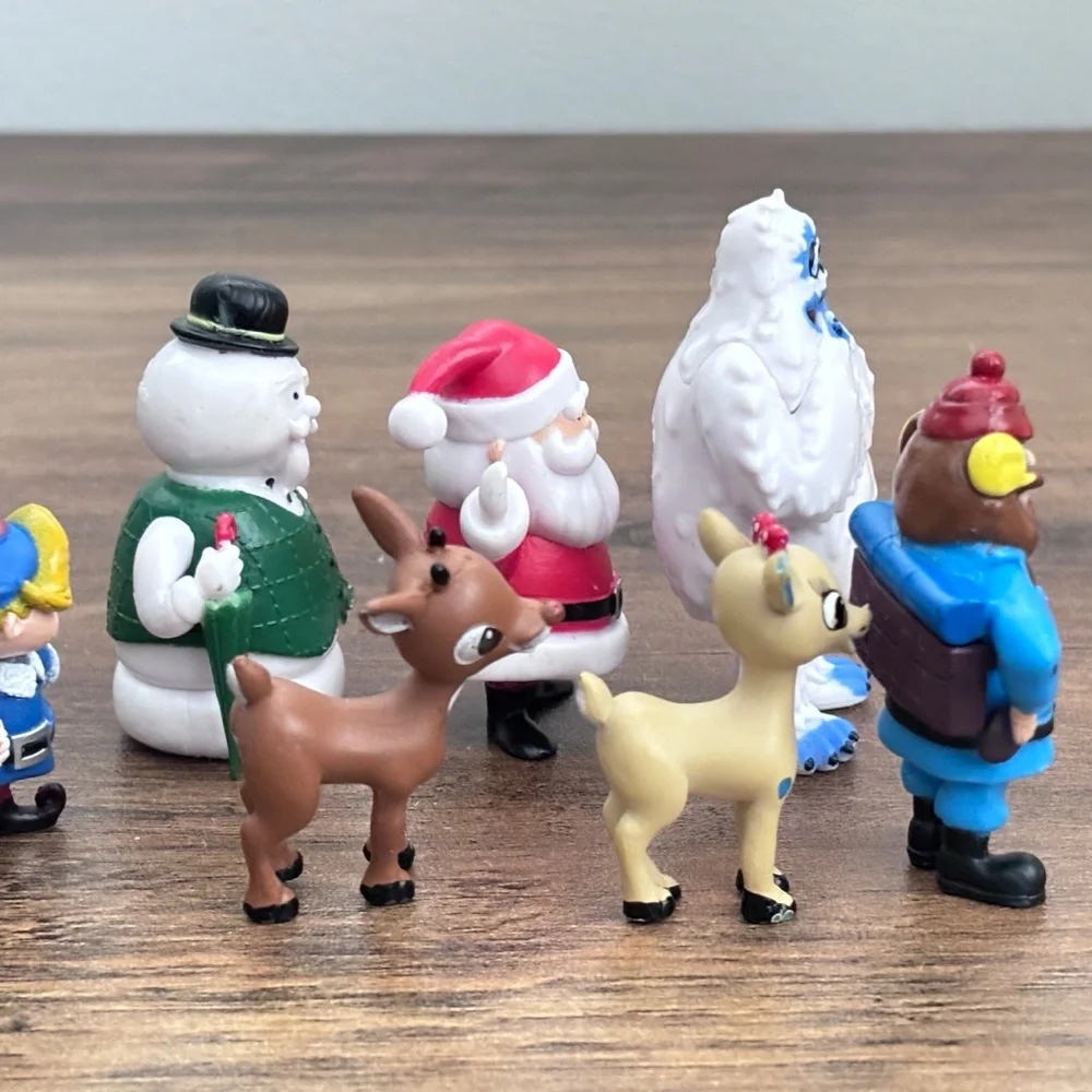 RUDOLPH Red Nosed Reindeer and The Island of Misfit Toys Friends Toy Figures LOT